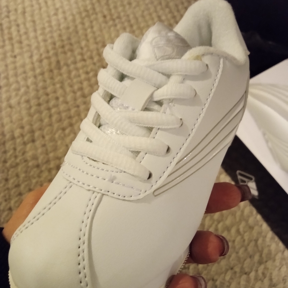 Fierce feets cheerleading sneakers - Picture 3 of 5